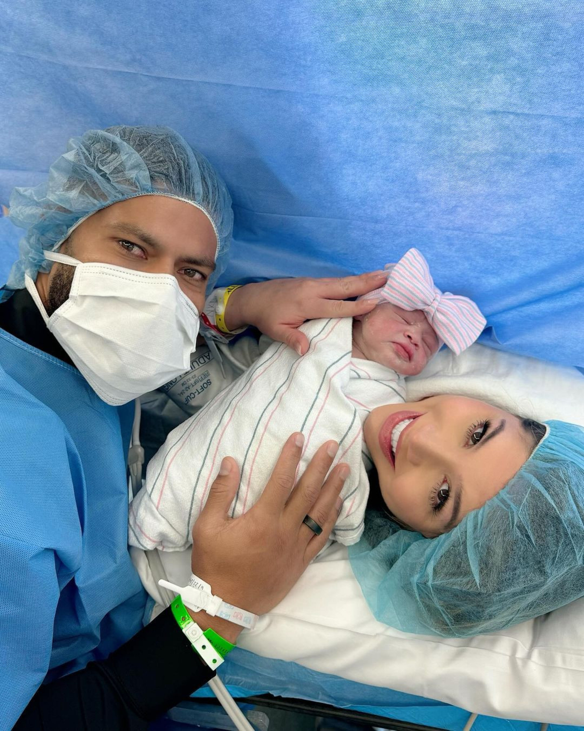 Hulk Paraíba anuncia nascimento de sua filha com Camila  ngelo 
 - Reprodução / Instagram 