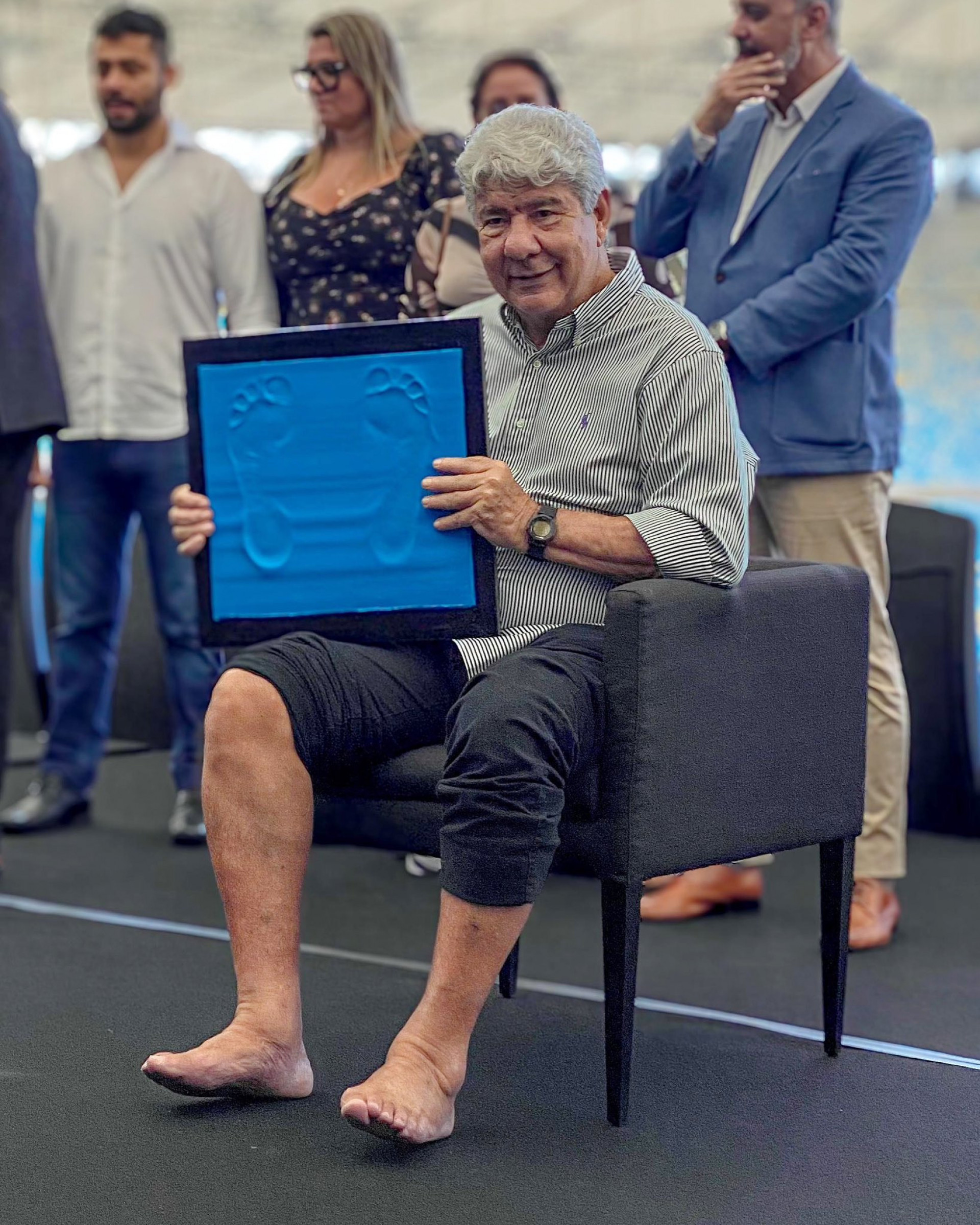 Nascido e criado no bairro de Olaria, Joel Natalino Santana se tornou uma das figuras mais carismáticas e marcantes do futebol carioca.