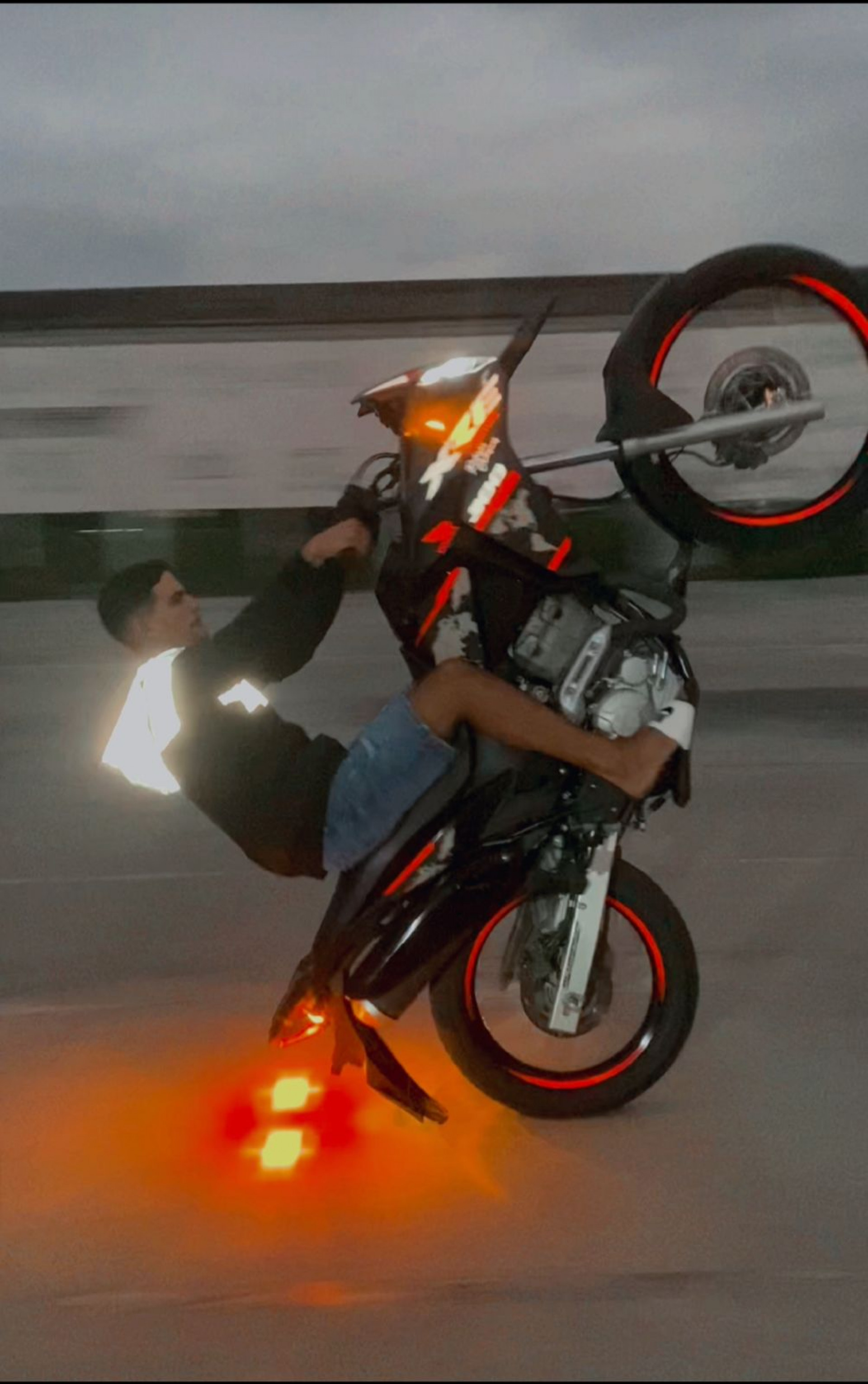 Mateus da Silva Ferreira, de 22 anos, morreu na noite desta sexta-feira (21) após ser baleado na Muzema - Reprodução