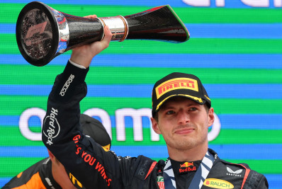 F1:Verstappen vence o GP da Espanha, e Norris, com carro mais rápido, é segundo