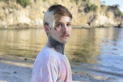 Sudano se apresenta em Niterói e lança nova música