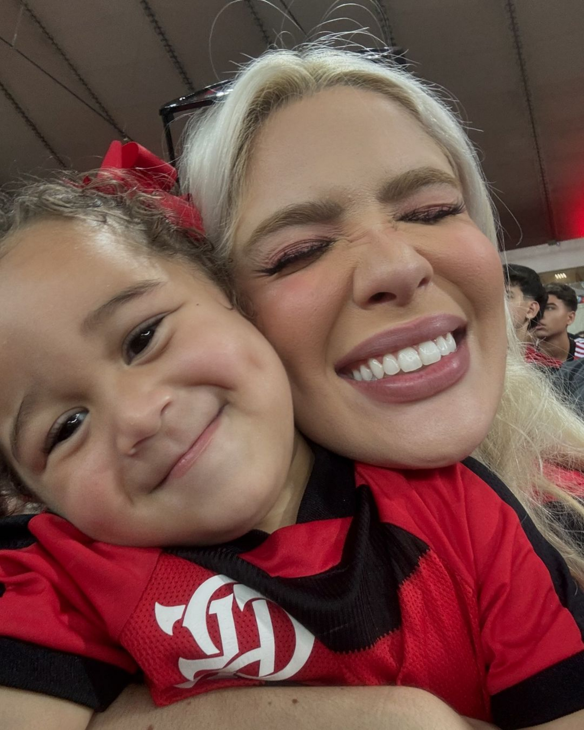 Karoline Lima e sua filha Cecília  - Reprodução / Instagram 