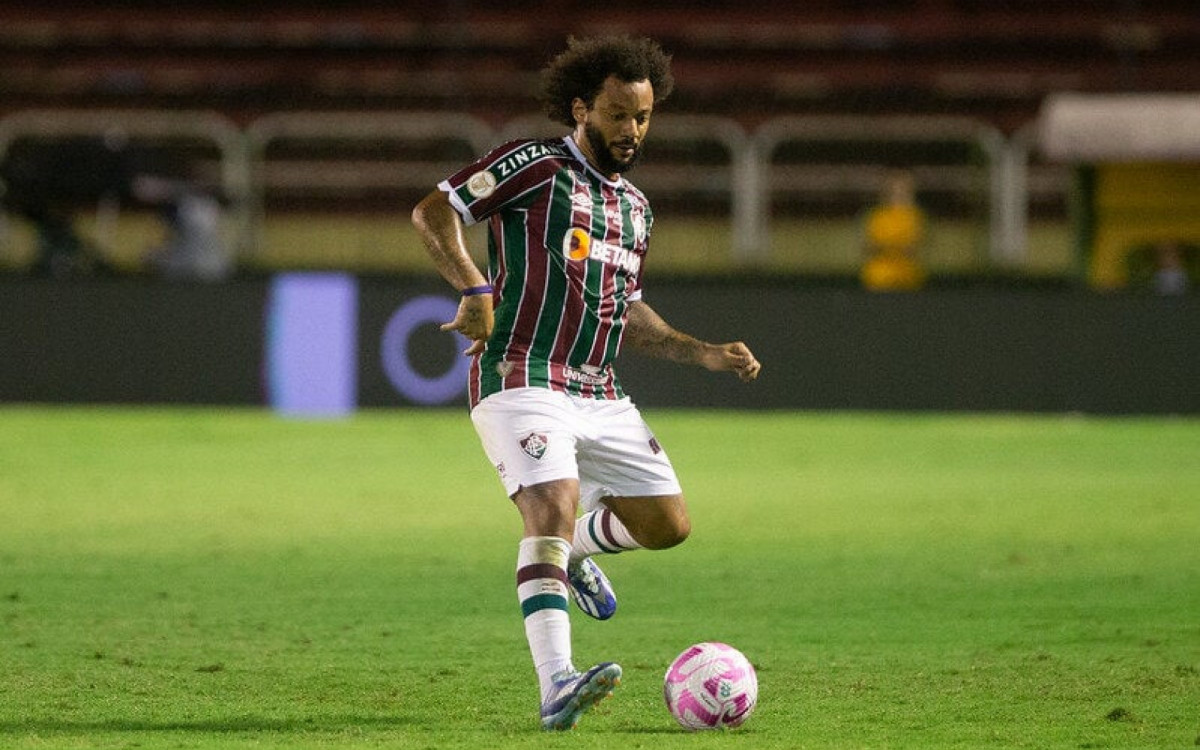 Marcelo &#8216;vive um inferno&#8217; no Fluminense, afirma jornal espanhol