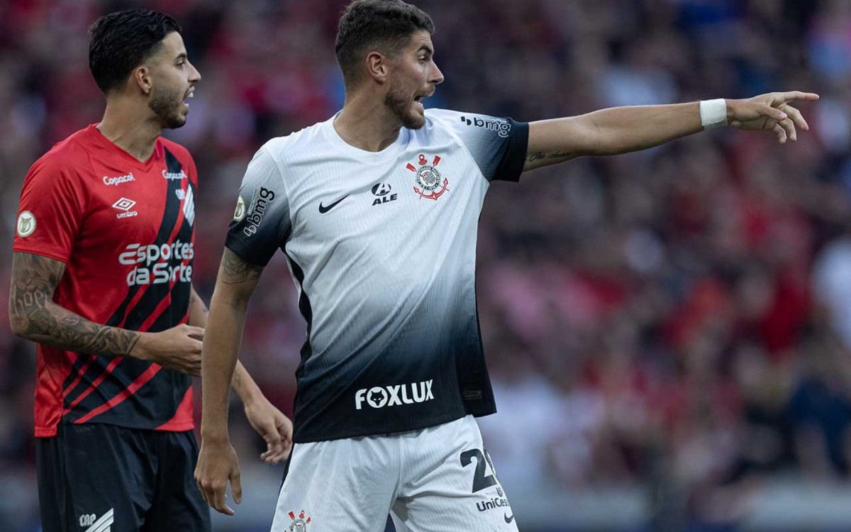 Pedro Raul faz sétimo jogo e não pode defender outro clube no Brasileirão