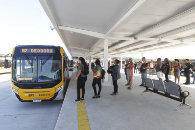 Ônibus, BRT e VLT terão tarifa zero durante eleições municipais do Rio