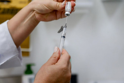 Duque de Caxias amplia vacinação contra a dengue