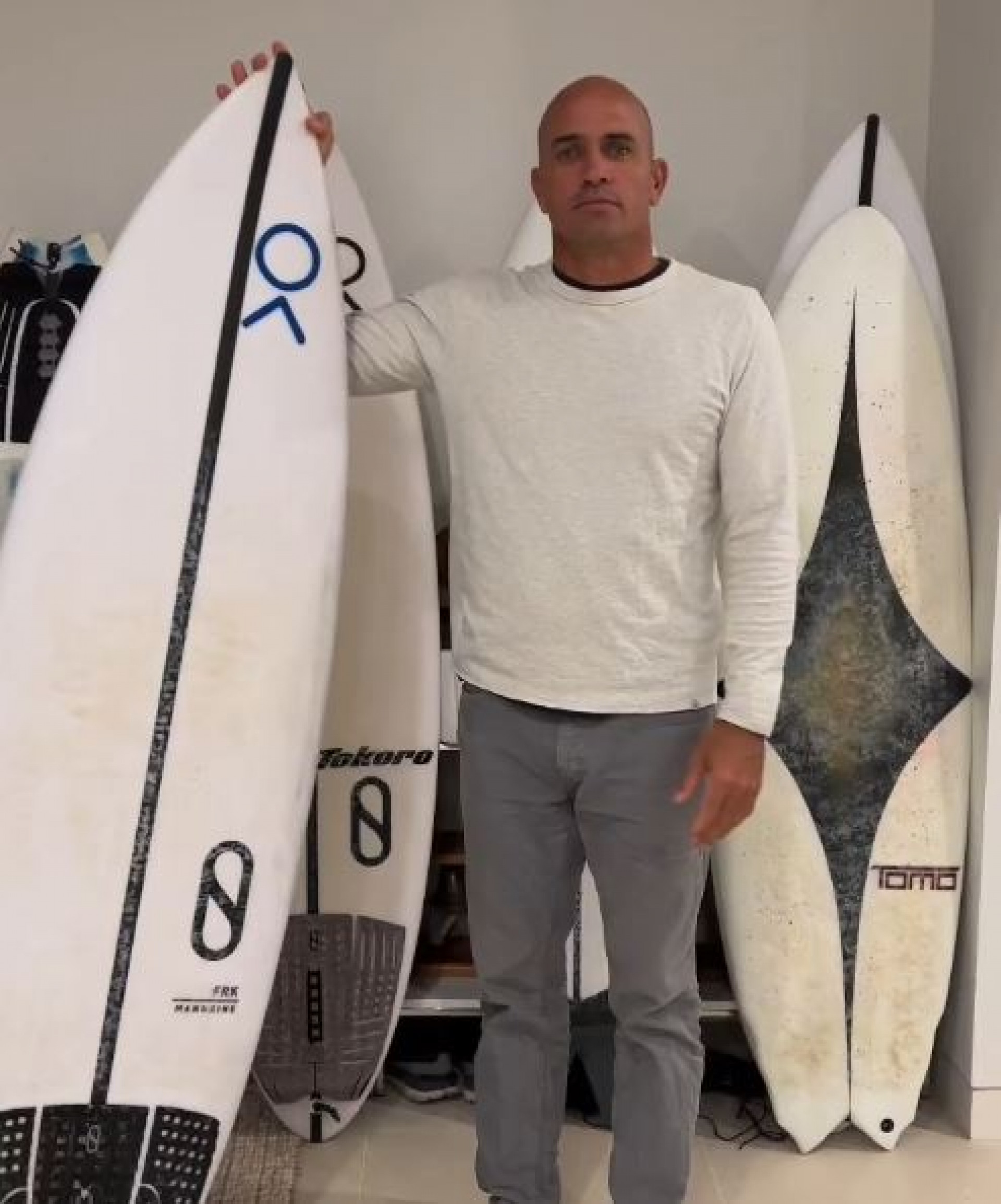 Kelly Slater tem 52 anos - Reprodução / Instagram