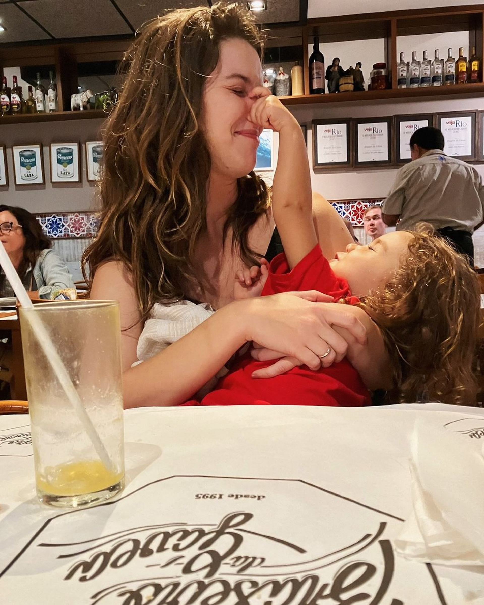 Nathalia Dill posta cliques com a filha, Eva - Reprodução