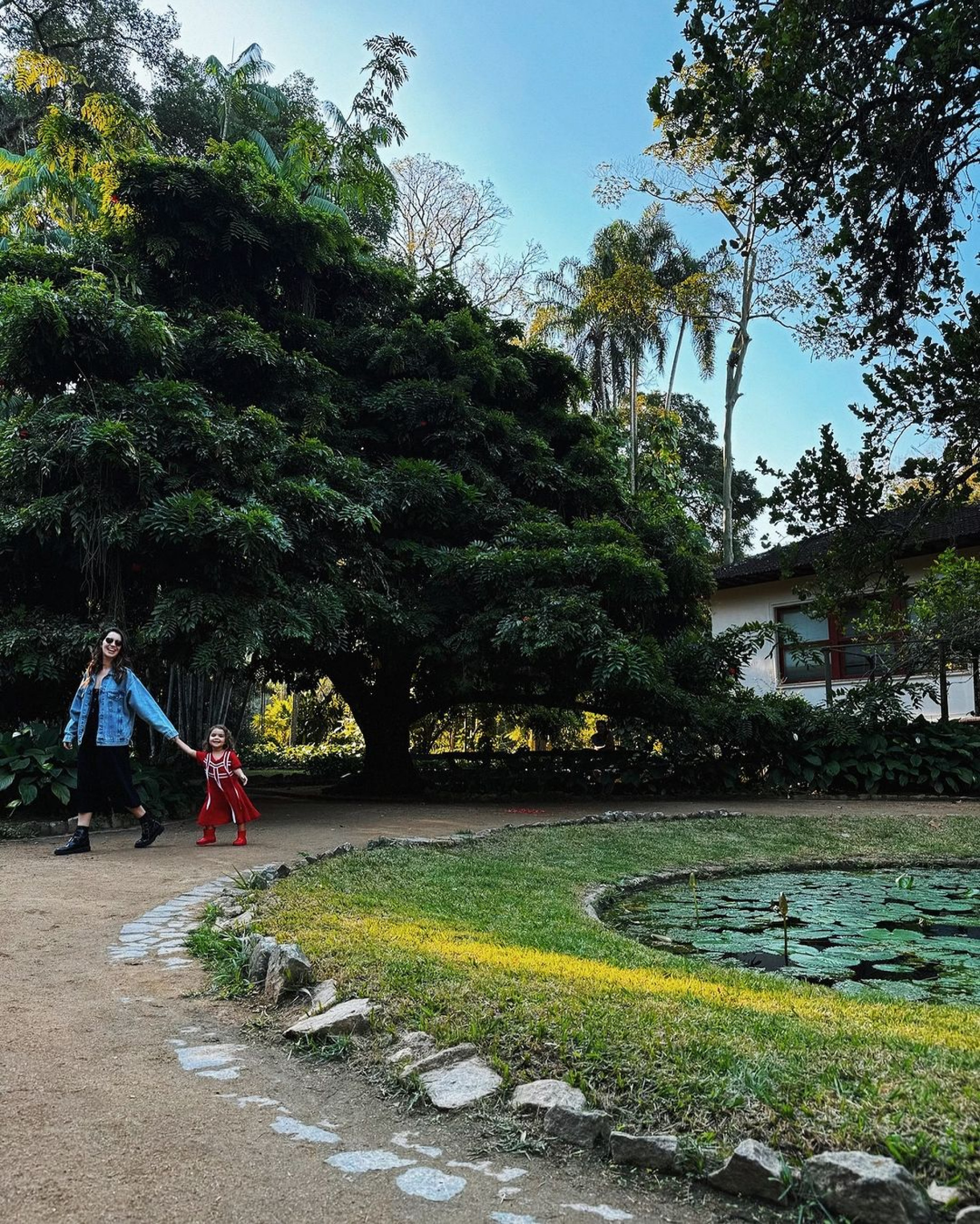 Nathalia Dill posta cliques com a filha, Eva - Reprodução