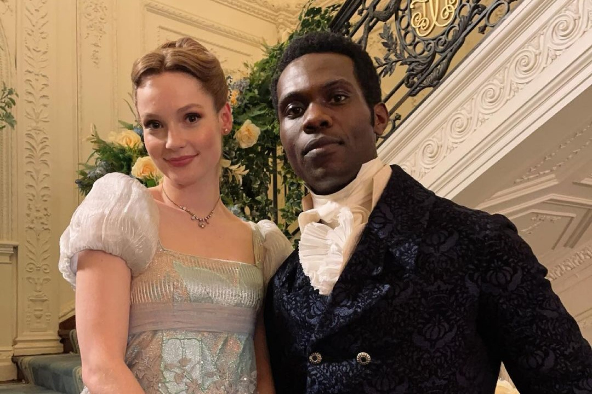 Julia Quinn se pronuncia sobre mudança na história de Francesca na série 'Bridgerton' - Reprodução / Instagram