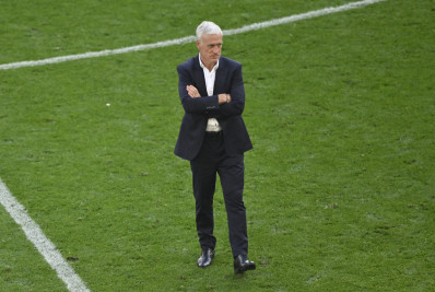 Deschamps nega decepção com desempenho da França na Euro: 'Demos tudo'
