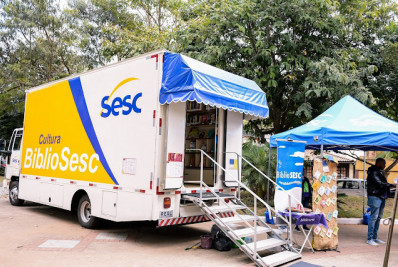 BiblioSesc leva mais de quatro mil livros e revistas para ação gratuita em Meriti
