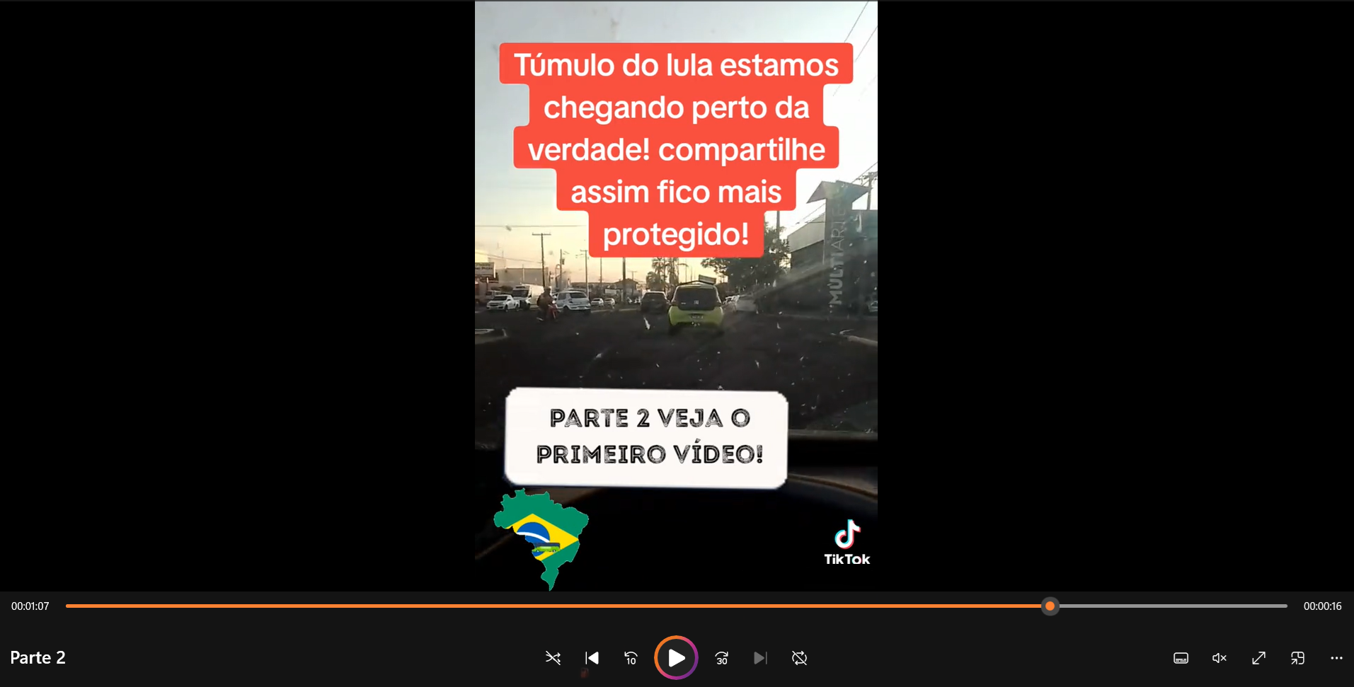 É satírico o vídeo em que homem diz estar indo investigar túmulo de Lula