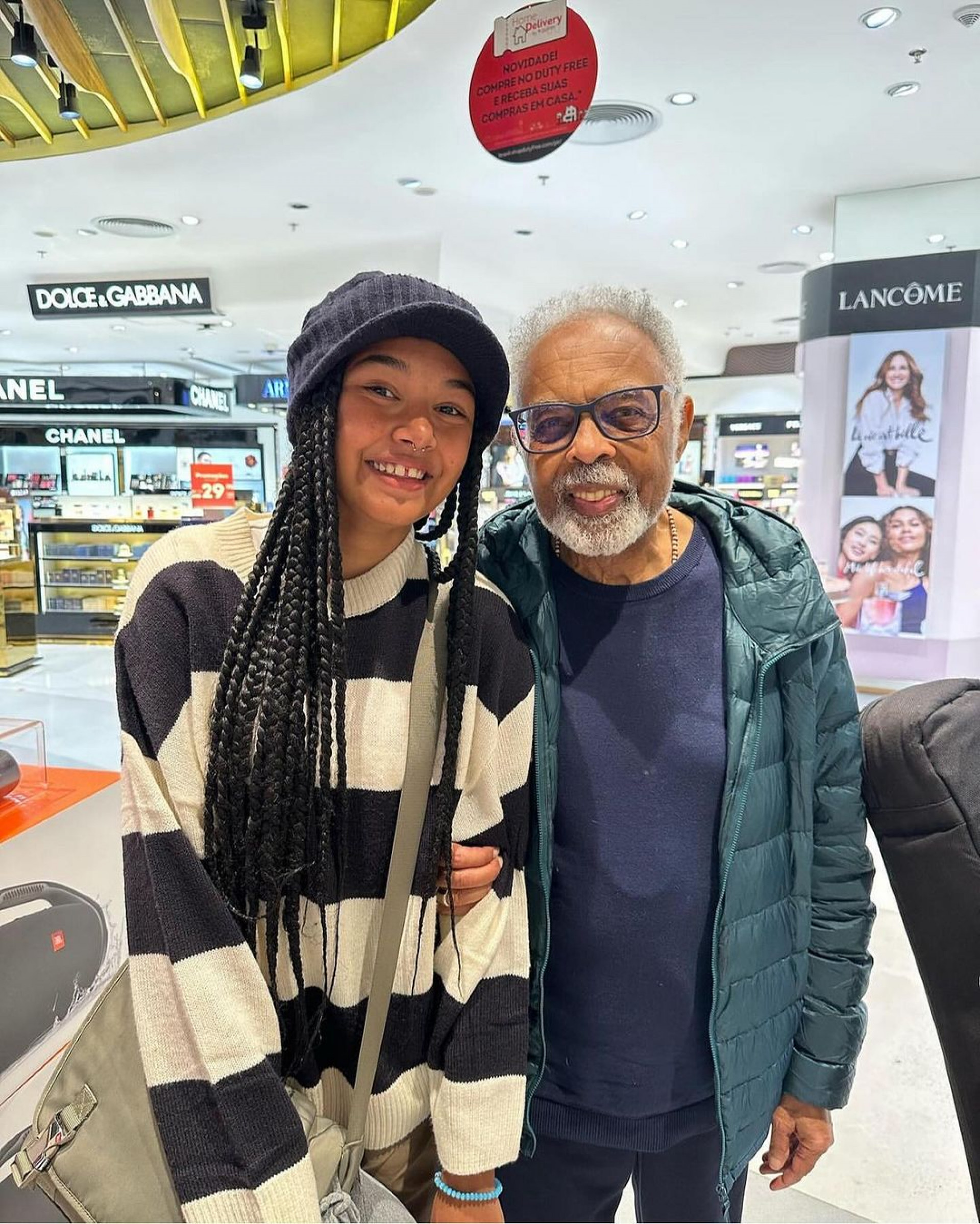 Gilberto Gil e filha de Teresa Cristina - Reprodução / Instagram