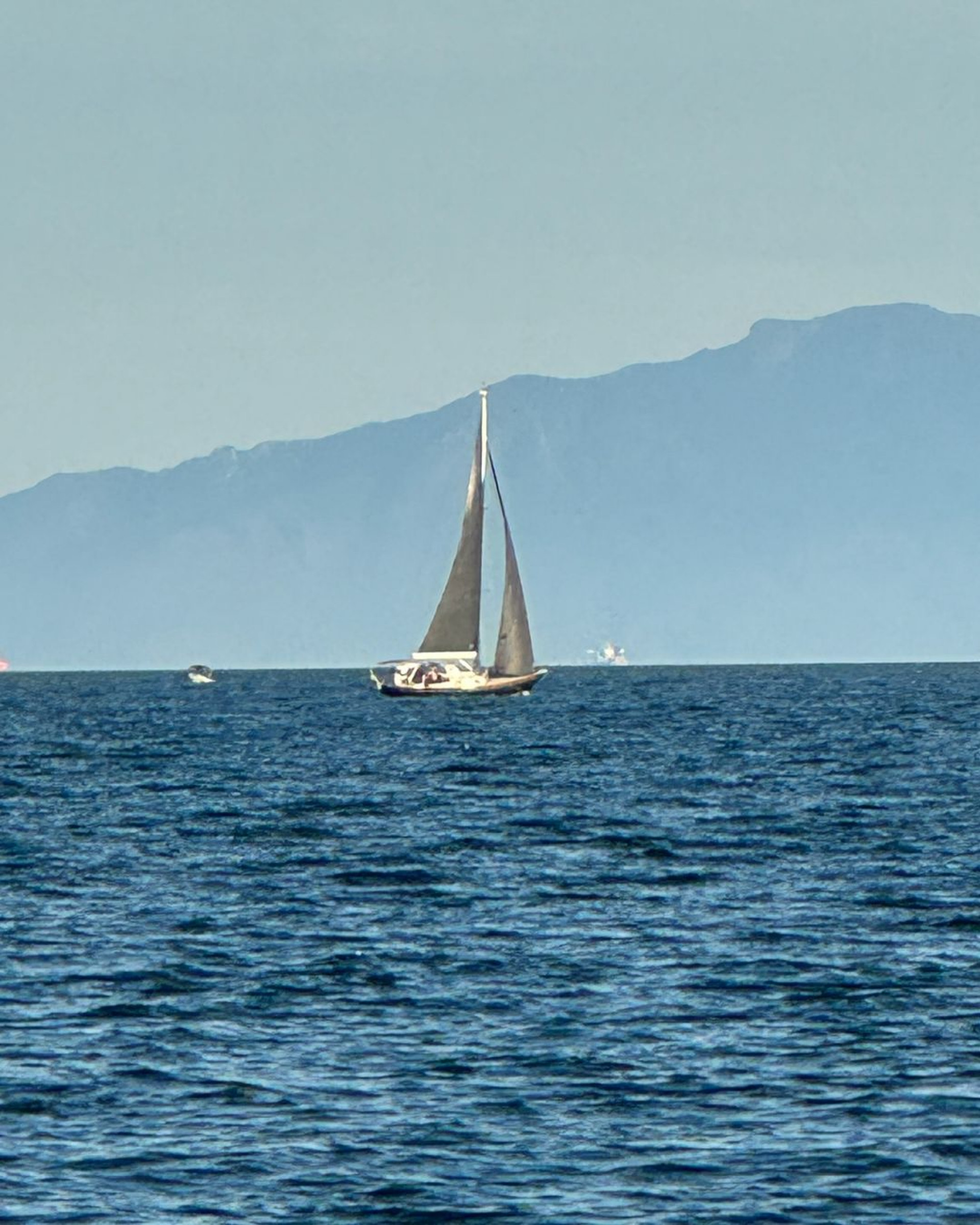 Nicolas Prattes e o passeio no mar - Reprodução / Instagram
