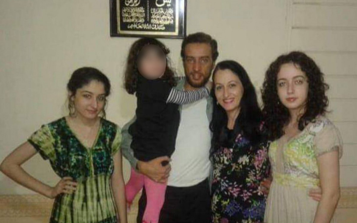 Tales de Carvalho e Calinka de Moura com as filhas Ana Clara e Julia - Reprodu&ccedil;&atilde;o/arquivo pessoal