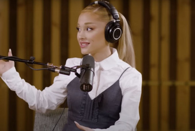 Obsessão de Ariana Grande por serial killer revolta parentes de vitima: 'Doente'