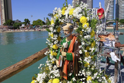 Festa de São Pedro movimenta o turismo religioso
