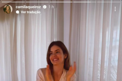 Camila Queiroz comemora aniversário com café da manhã especial