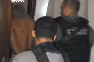 Polícia prende suspeito de queimar e matar mulher após postagem nas redes sociais