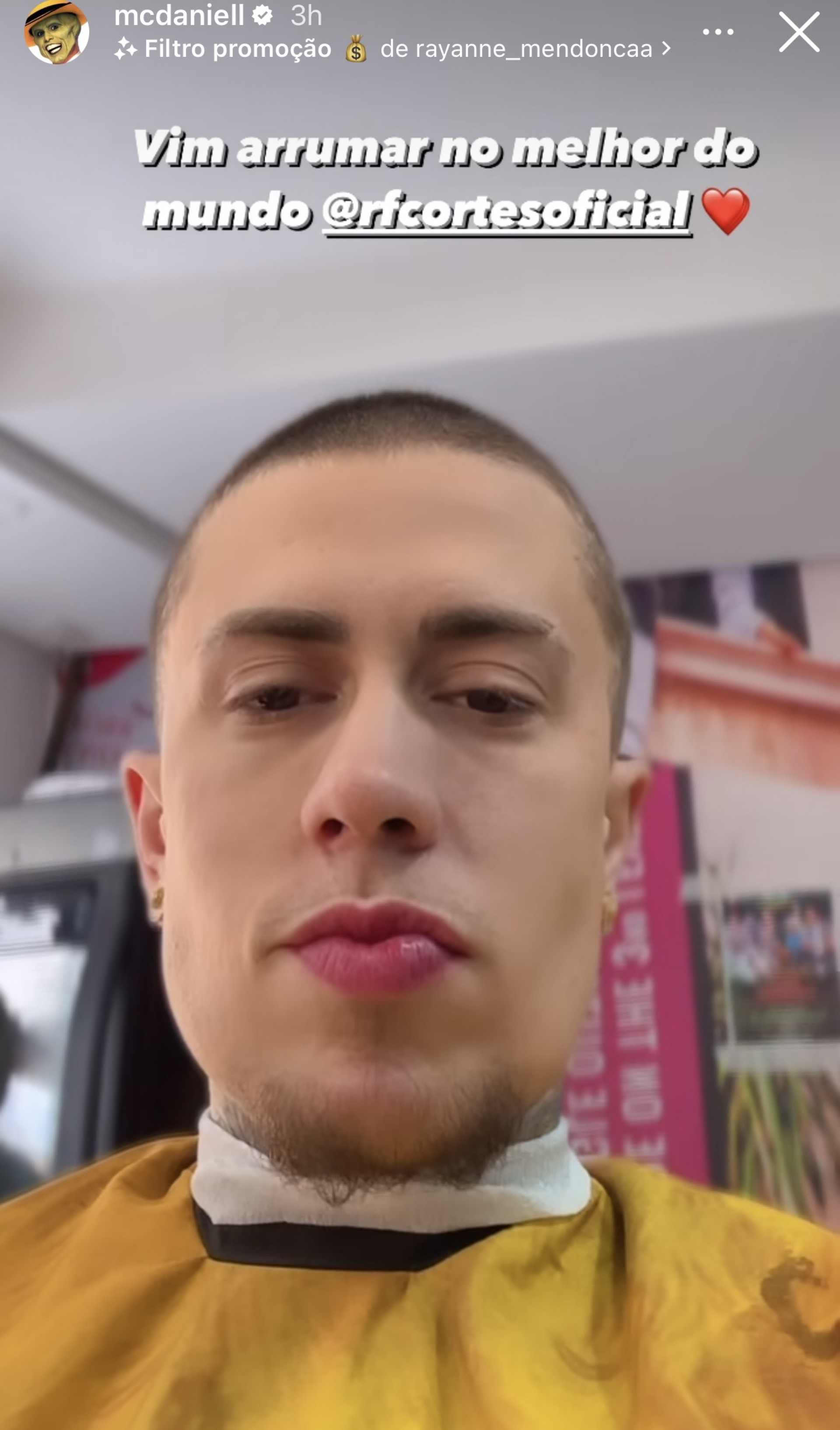 MC Daniel muda visual após corte químico no cabelo - Reprodução