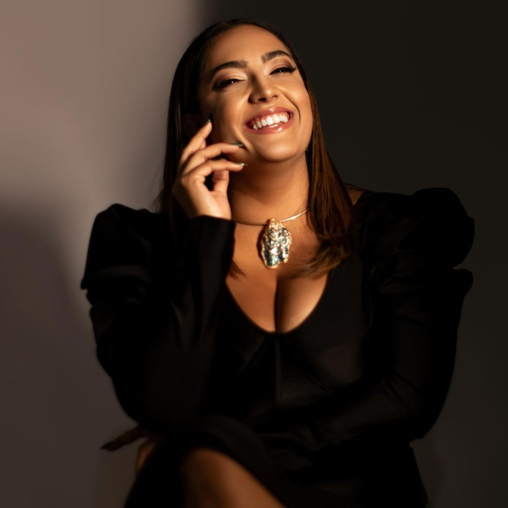 Camila Moura mudou de profiss&atilde;o e, agora, trabalha como influenciadora e empres&aacute;ria - Reprodu&ccedil;&atilde;o/ Instagram