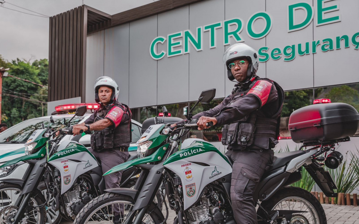 As novas motocicletas do Proeis Guapimirim estão caracterizadas para uso no enfrentamento à criminalidade