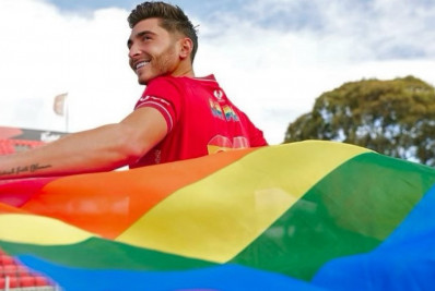 Jogador que se assumiu gay não se arrepende: 'Não houve consequência'