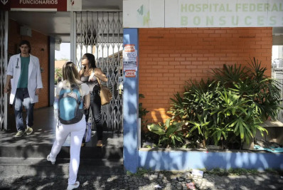 Hospitais federais do Rio vão passar por reestruturação, diz ministra