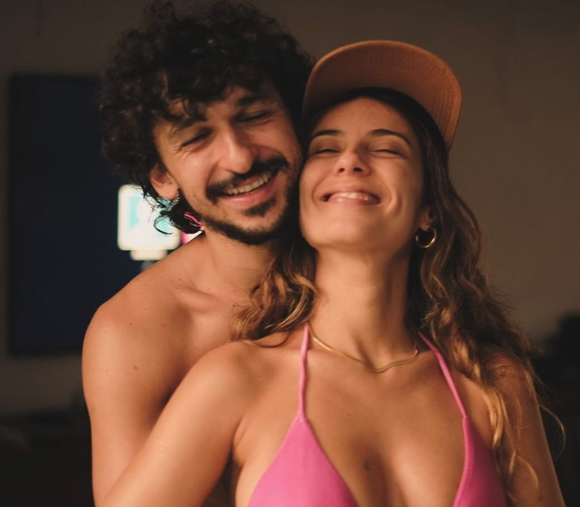 Andr&eacute;ia Horta e Ravel Andrade anunciam que est&atilde;o esperando uma menina - Reprodu&ccedil;&atilde;o / Instagram