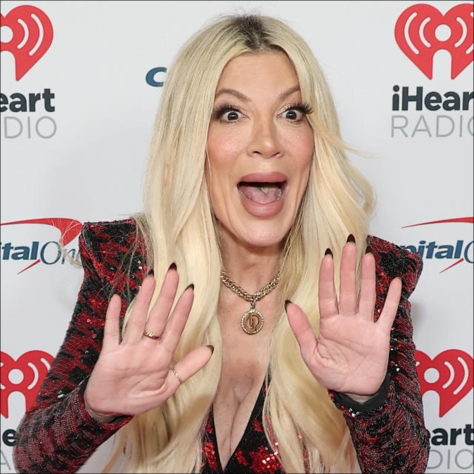 Tori Spelling, hoje, é mãe de cinco filhos