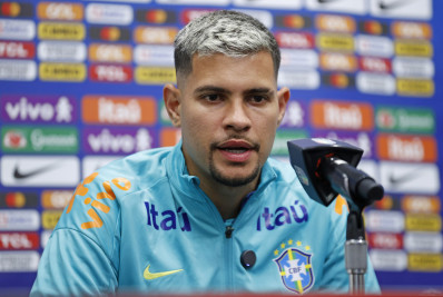 Bruno Guimarães pede para não ser poupado contra Colômbia: 'Não quero, Dorival'