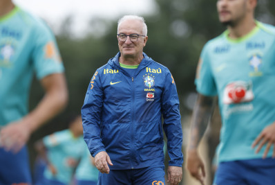Dorival abre treino e não indica mudanças na seleção brasileira para jogo com a Colômbia