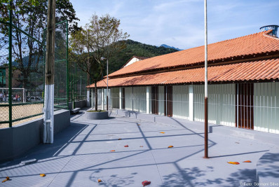 Moradores da Castália ganham 