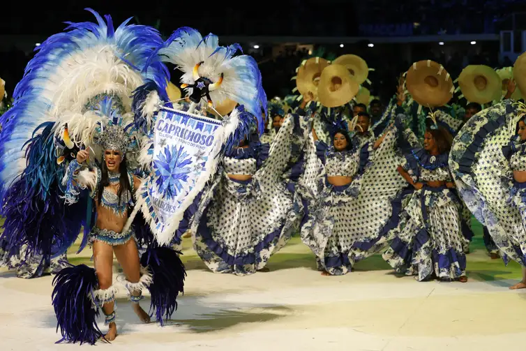 Boi Caprichoso na segunda noite do Festival de Parintins 2024 - Fernando Frazão/Agência Brasil