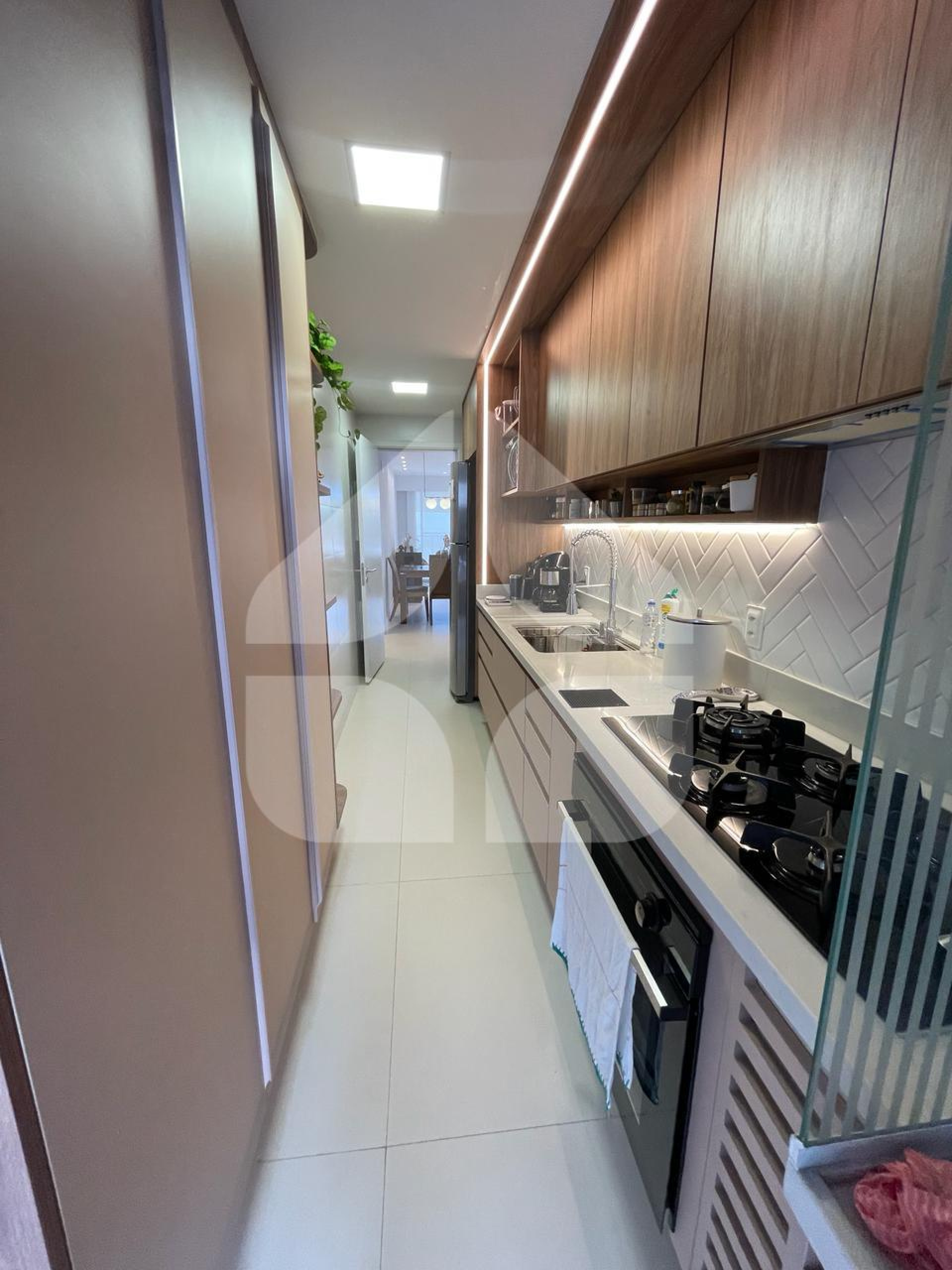 Ta&iacute;s Ara&uacute;jo presenteia pai com apartamento avaliado em R$ 3 milh&otilde;es - Foto: Reprodu&ccedil;&atilde;o/ Fuster Im&oacute;veis