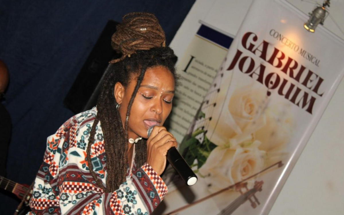 Scarlet Horranna & Banda