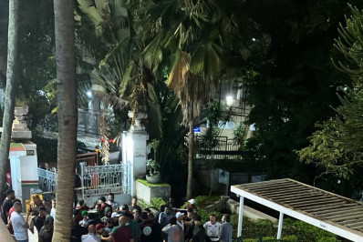 Fluminense: torcedores invadem a sede de Laranjeiras