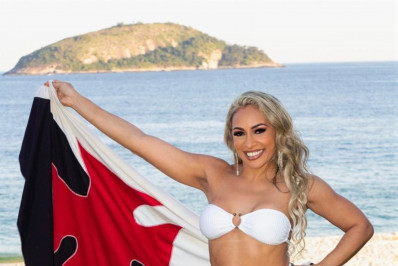 Musa do Vasco promete pintar seu corpo em ensaio sensual para escapar do rebaixamento