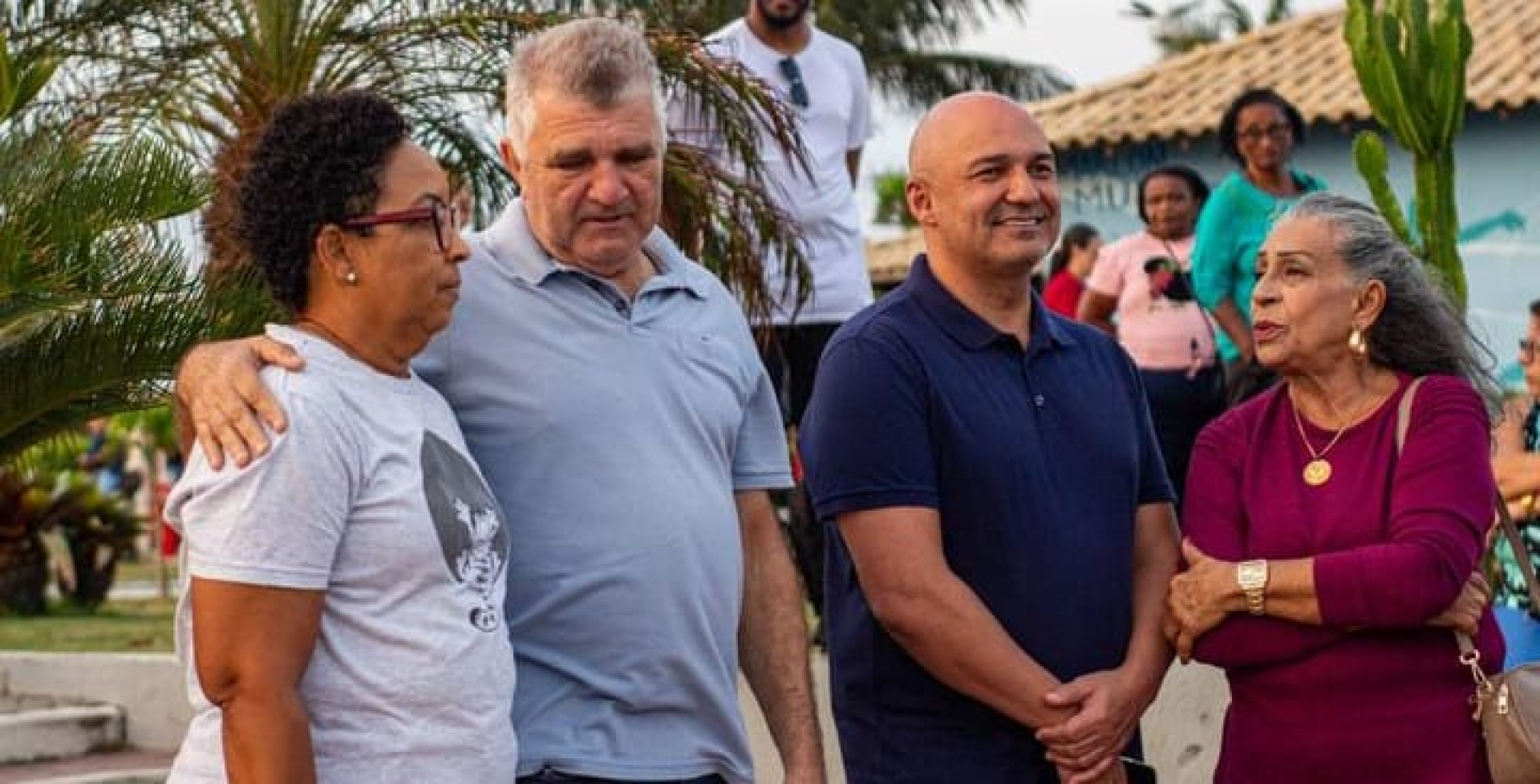 Servidora da Saúde; assessor da prefeitura, Edmilson Bitencourt; prefeito Fábio do Pastel (PL) e moradora da cidade prestigiando o evento - Ascom