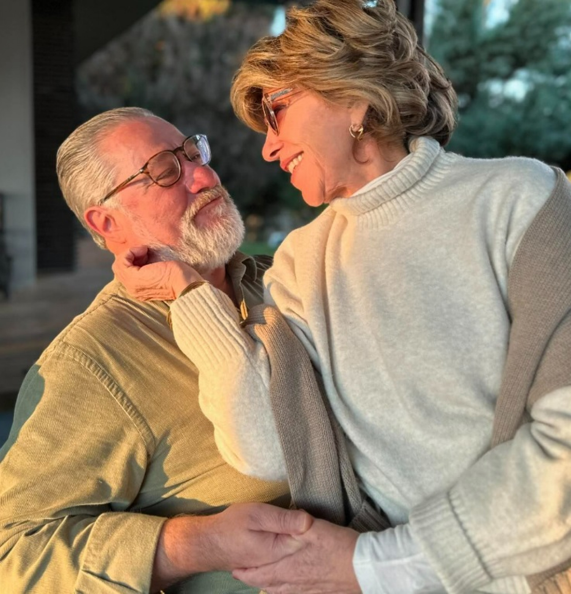 Silvia Poppovic posa coladinha com o namorado, Álvaro Malheiros - Reprodução do Instagram