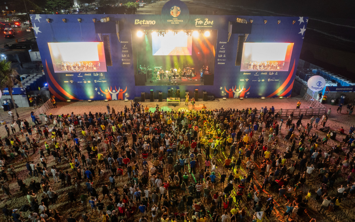 Mais de 21 mil pessoas passaram pela Fan Zone Conmebol nos três dias 