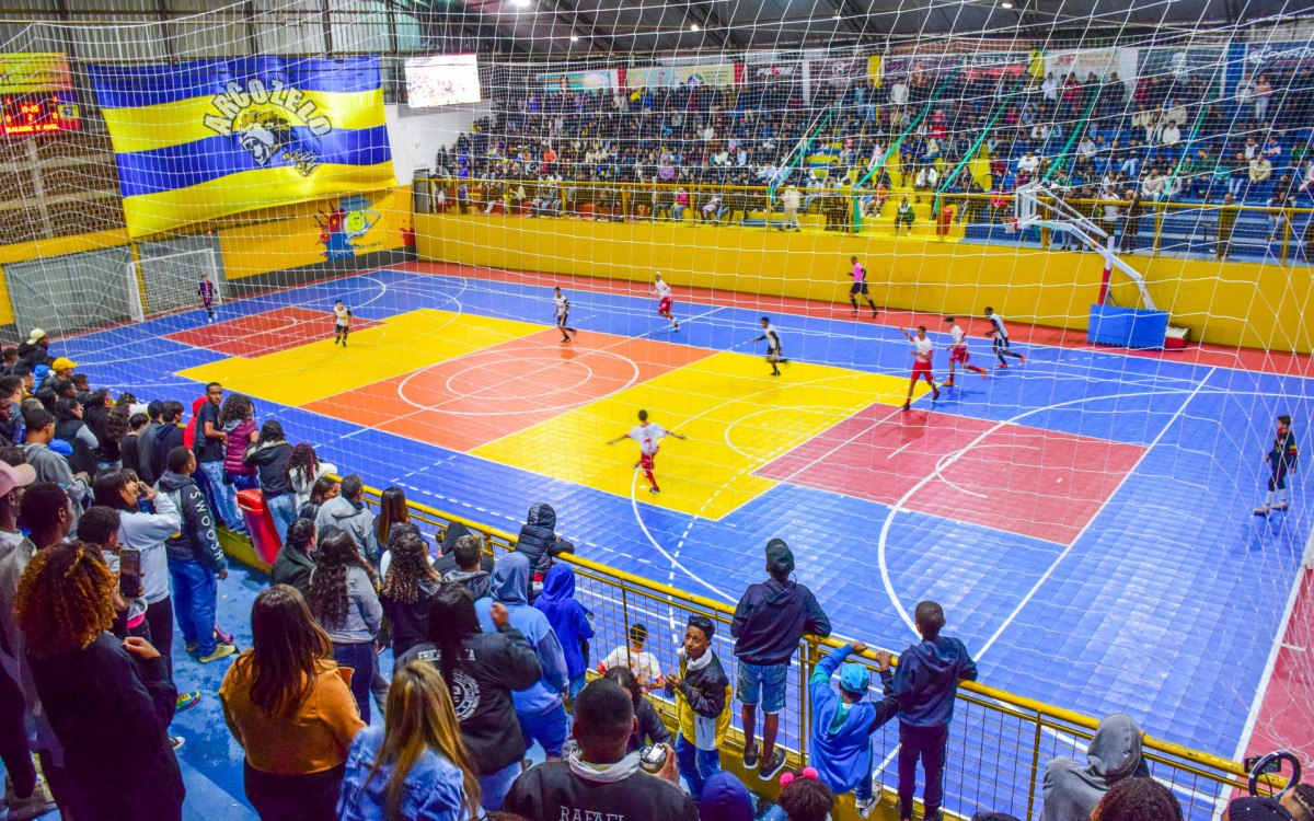 Abertura será realizada no Ginásio Esportivo Municipal Hugo Corrêa Bernardes Filho, no dia 12, às 19h - Divulgação