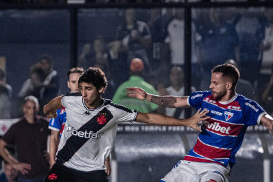 Clube da Série B anuncia a contratação por empréstimo de JP, cria do Vasco