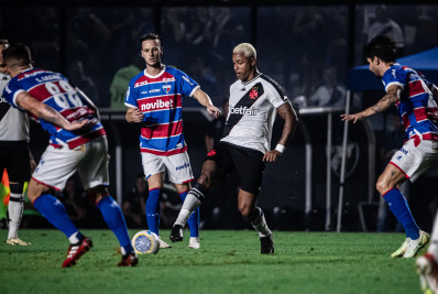 David volta ao radar do Vitória e pode deixar o Vasco