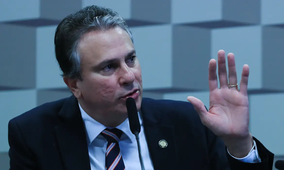 MEC vai liberar recursos para escolas de cidades com contas pendentes