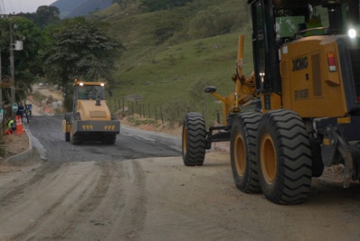 Avanço das obras de drenagem e pavimentação da estrada do Sana promete melhoria e sustentabilidade