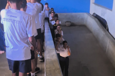 Treinamento de evacuação em casos de incêndio é realizado em colégio cívico-militar de Areal