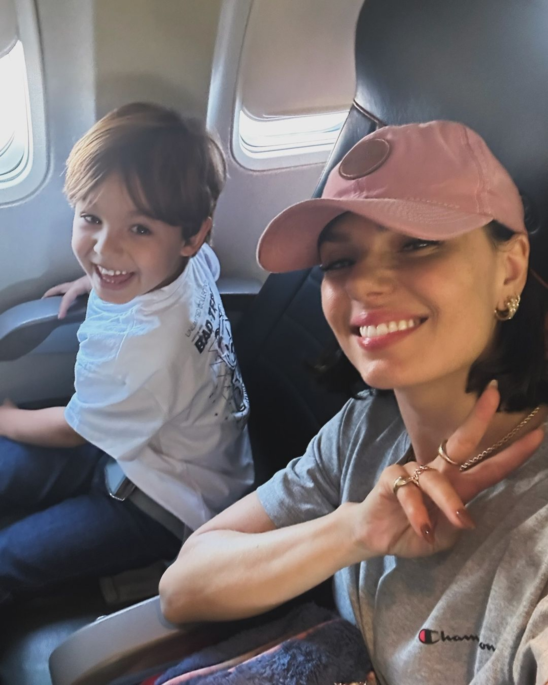 Isis Valverde compartilha registros com o filho, Rael - Reprodução