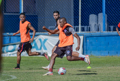 Técnico Jefter Percy completa dez dias no comando do Belford Roxo de olho na Copa Rio